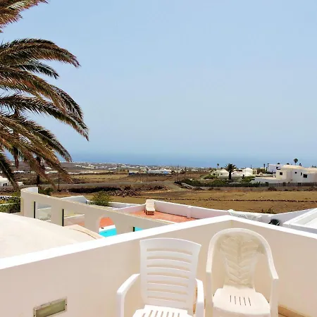 With 8 Bedrooms In With Wonderful Sea View Private Pool Enclosed Garden 4 Km From The Beach 빌라