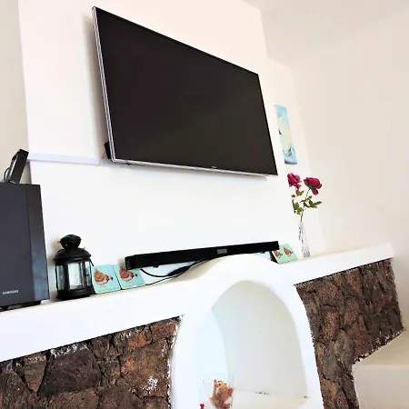 With 8 Bedrooms In With Wonderful Sea View Private Pool Enclosed Garden 4 Km From The Beach Villa