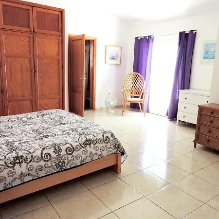 With 8 Bedrooms In With Wonderful Sea View Private Pool Enclosed Garden 4 Km From The Beach Villa