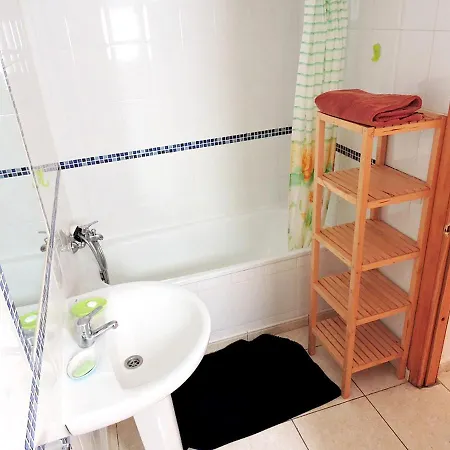 With 8 Bedrooms In With Wonderful Sea View Private Pool Enclosed Garden 4 Km From The Beach Villa *